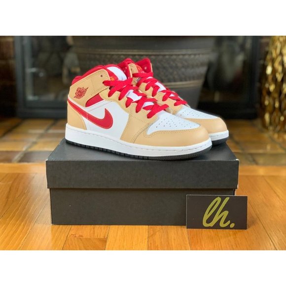 Size 6y Air Jordan 1 Mid "Cardinal Curry" 554725-201 - Picture 3 of 4